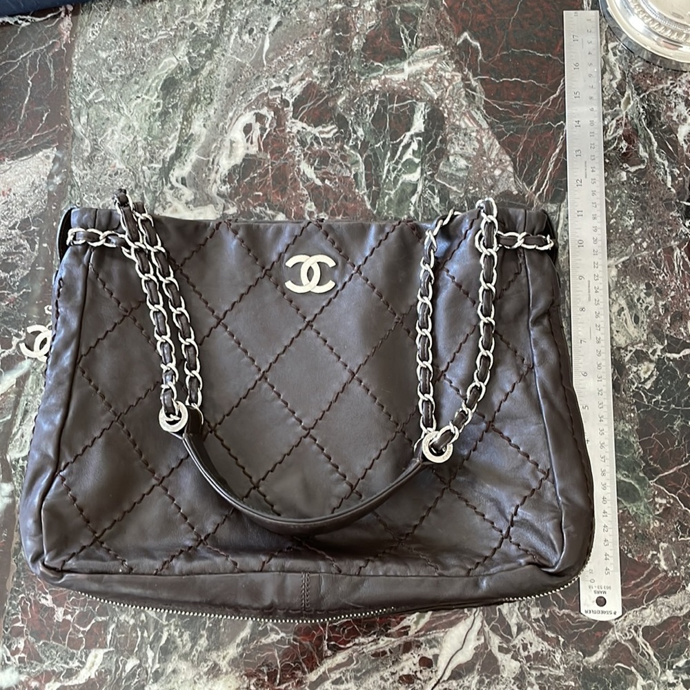 Chanel - Picture 11 of 14